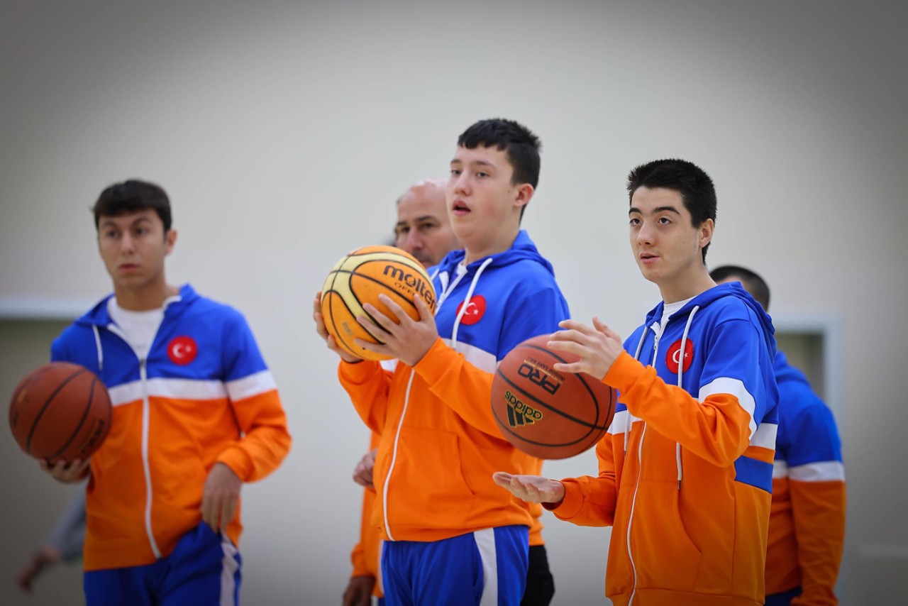 Türkiye Özel Olimpiyatlar Karma Basketbol Takımları